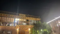 Ulli Oy Boutique Hotel & Terrace Hotels near Kuhna Ark