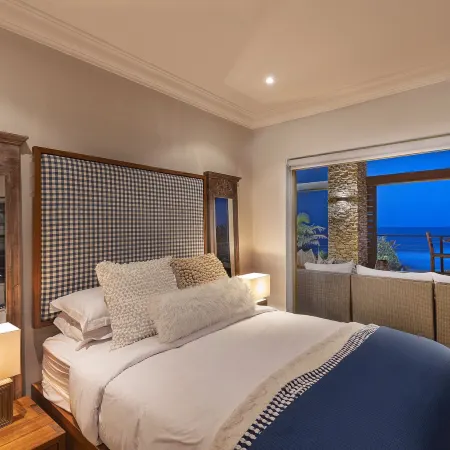 Dolphin Coast Yolo Spaces - Ballito Beach House Villa