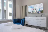 Modern 5Br Family Duplex Close to Disney – All-New & Stylish!