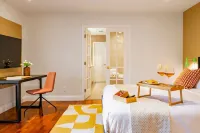 Villa Tation/8BR/Pool HotTub Sauna Basket/Pickle Hotels in Plantation