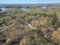 Lake Hartwell Escape - 2-Star