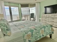 Dreams Come True! Charming 2-bedroom beachfront condo in delightful Ormond Beach
