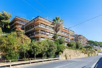 La Brise C B2 by Wonderful Italy