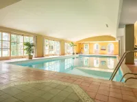 Beautiful Villa in Drunen with Private Heated Pool - Villas