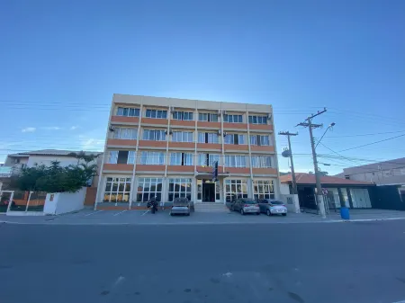 Hotel Monte Líbano Отели в г. Лагуна