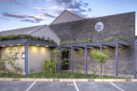 89 Ballito Village Отели в г. Баллито