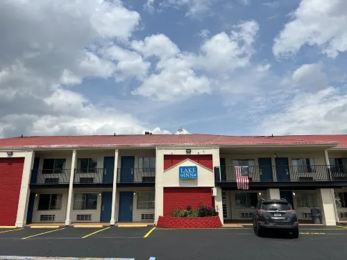 Lake Inn Hotels in Buckeye Lake