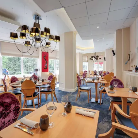 Brit Hotel & Spa le Roc au Chien