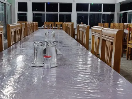 Hotel Royal Beach & Restaurant