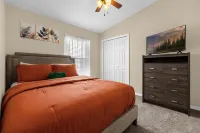 Charming 3-bedroom house in fantastic Haines City with WiFi, AC, near Disney