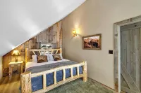 Tranquil Dog-Friendly Lake Cabin