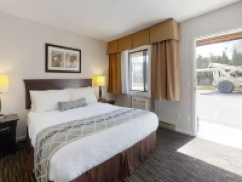 レクリエーション イン & スイーツ ケロウナのホテル