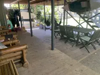 Crescent Head 4 bedroom waterfront beach cottage