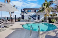 Seaside at Anna Maria Island Inn - Beach