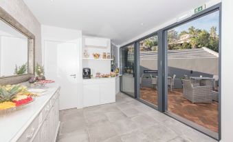 Estoril Village Guest House