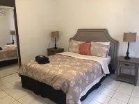 PEDRO'S PLACE PRIVATE APARTMENT 2 BDRM 1 ba Free Power, Water and Internet