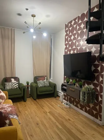 Spacious 3BR King Bed, 10mins to Train and 20mins to EWR Отели рядом с достопримечательностью «Технологический институт Стивенс»