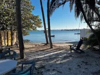 Gulfport 1BR-Semi-Private Beach