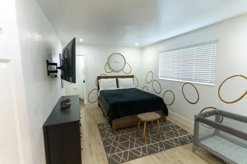 The world's first Crypto/NFT themed vacation home