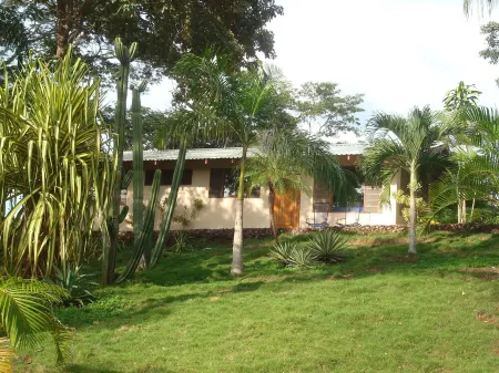 CASA AZUL / PLAYA GRANDE / PEACEFUL & PRIVATE / SHORT WALK TO BEACH