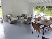 Spacious 4BR/3BA Hawaiian Airconditioned Hale o Aole Pilikia & Ahonui studio ハワイアン・パラダイス・パークのホテル