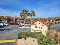 GREAT LOCATION IN NAVARRE BEACH. GORGEOUS VIEWS OF SOUND, POOL, WALK TO BEACH! Các khách sạn gần Navarre Beach Sea Turtle Conservation Center