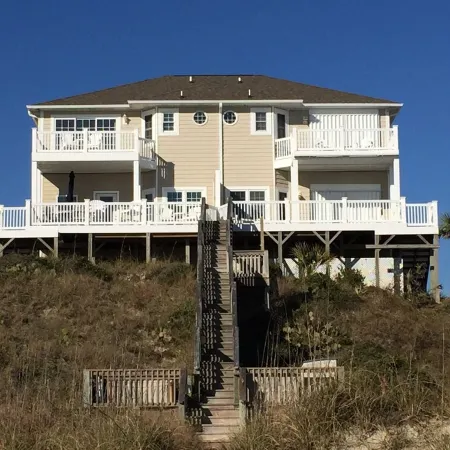 OCEANFRONT with Amazing Views