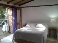 Beautiful house in Piúva for up to 8 people, 600 meters from Ilha das Cabras beach. Hotel in zona Ilhabela