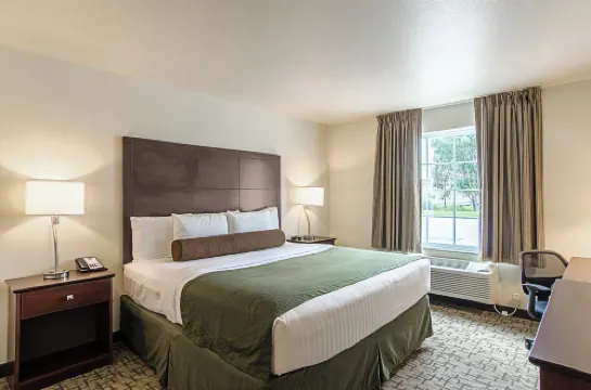 Cobblestone Inn & Suites - Guernsey
