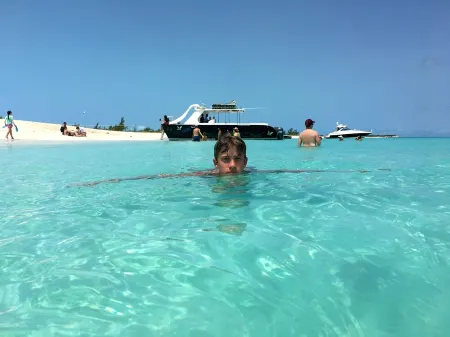 Waterfront Cottage Dockside Patio Jeep SUV Kayak SUP Bike Boat Beaches Jet Ski