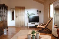 Gemütliches Chalet im Herzen des Kaiserstuhls Hotels in Vogtsburg