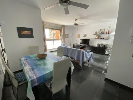 Schicke Maisonette-wohnung Direkt am Strand, mit Meerblick und Отели рядом с достопримечательностью «Playa Los Lagos»