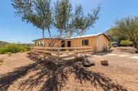 Private,romantic and charming mid-century cottage with panoramic views Hotels near Retablo