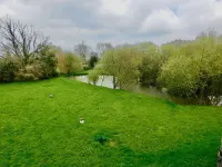 Set in the Normandy countryside, with many tourist attractions within 30 minutes