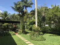 Cozy house, terrace, 50 meters from the beach, kiosk w / barbecue Hotels in Sao Sebastiao