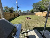Gorgeous and fenced 3BED/2BTH Near Sarasota