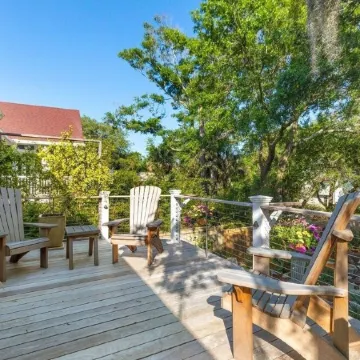 SERENITY SHORES Private Luxury 5-Level Tropical Oasis, Pool, Steps to Beach