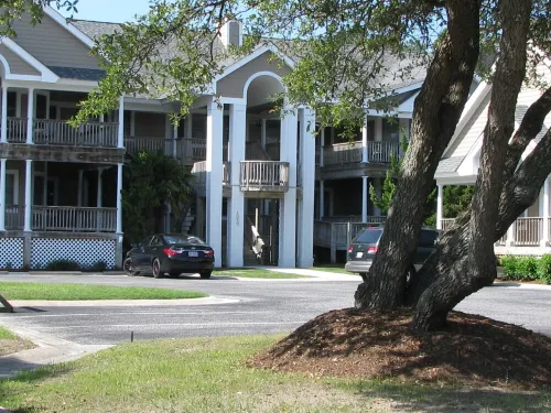 Larger first floor Mirage Condo, Take a Look! Pet Friendly too. Sat to Sat