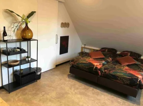 Bazien Luxe Kamer bij Strand en Kreek Natuur en Veel Faciliteiten