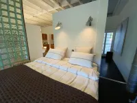 Luxury loft downtown Geneva Hotel a 