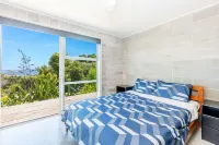Secluded Haven with Stunning Hokianga Harbour Views