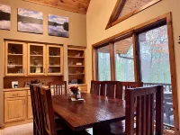 Dog friendly, lakefront home perfect for families