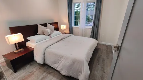 Beautiful Contemporary Home in Pinole Hills