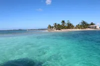 Spectacular Luxury Vacations at Infinity Bay