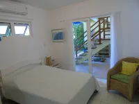 Wonderful house with 5 suites in Barra do Sahy Hotels in Barra do Sahy