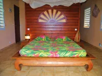 Villa 6/8 persons with swimming pool, panoramic view, 300 m from the beach