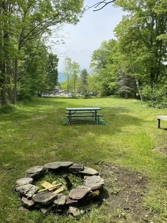 Beautiful home just 5 min to Windham, 10 min to Hunter – perfect location!