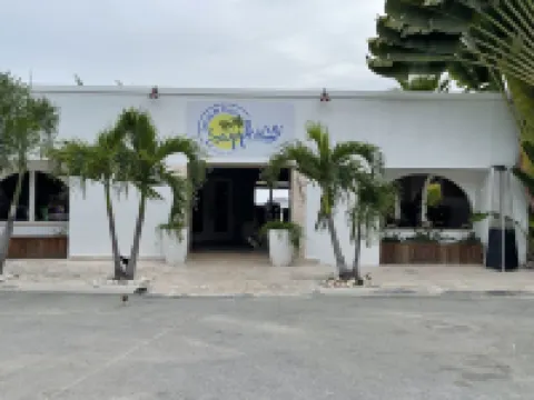 Sapphire Beach!  Walk Out Beach Front only 52 steps to sand!!   Updated