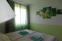 Stylish and comfortable vacation apartment Berliner Platz附近的飯店