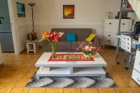 50m from the beach! Apartment Quiet and secure residence.